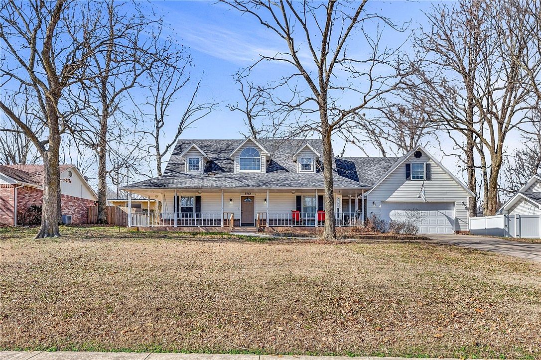 2200 Stout Dr, Springdale, AR 72762 | Zillow