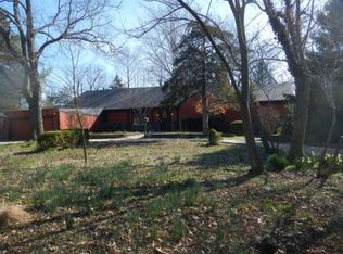 3708 Oakland Gravel Rd #R, Columbia, MO 65202