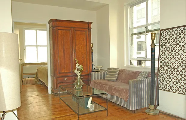 Rented by SKNY | media 17