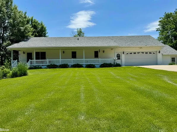 707 E Madison St, Mount Ayr, IA 50854