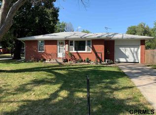6800 Joyce Ave, Lincoln, NE 68505