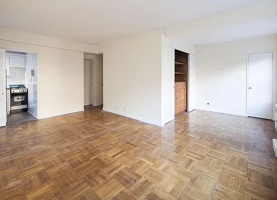Rented by Warburg | media 15