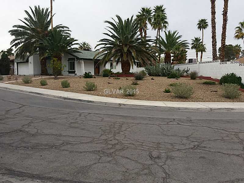 1st image of 3872 Calle De Benito