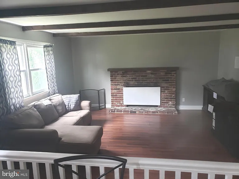 306 Cornell Rd — Photo 13