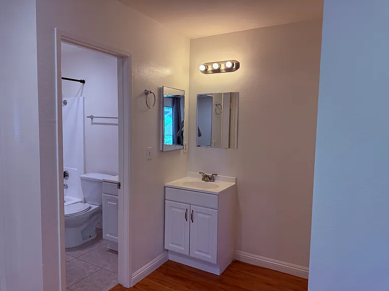 7061 Fulton Way — Photo 8