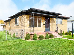 1476 Maple St, Wyandotte, MI 48192