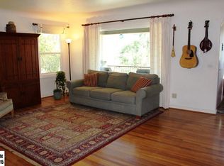 174 Hillcrest Dr, Sonora, CA 95370