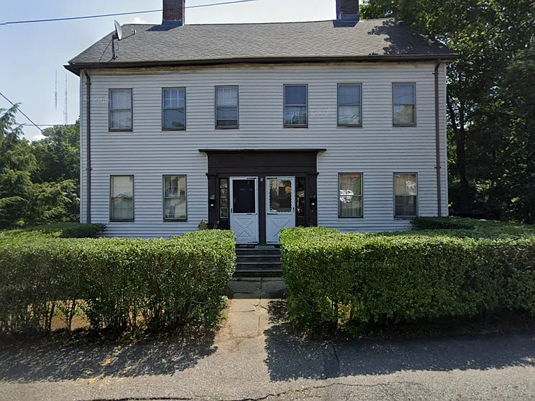 22 Central Ave — Photo 9