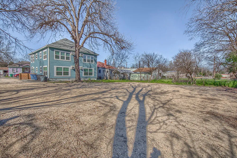 114 Jacobs Street — Photo 3