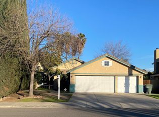 944 Oak Grove Rd, Modesto, CA 95351