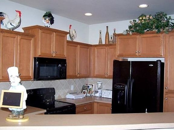 4th image of 18211 111th Avenue Ct E