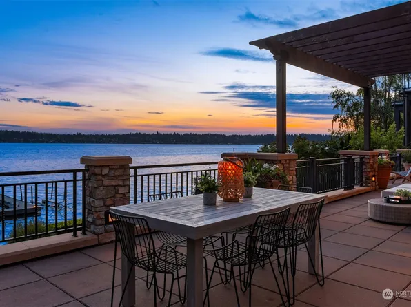 11085 Champagne Point Road NE, Kirkland, WA 98034