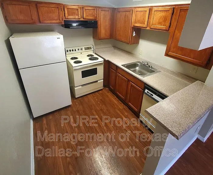 18333 Roehampton Dr #923 — Photo 3