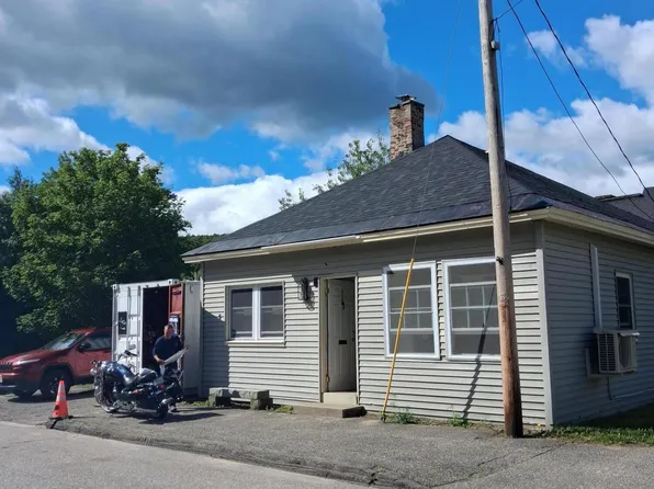 205 Pine Street, Rumford, ME 04276