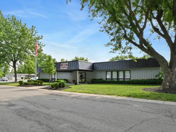 Oakwood Village, 10800 Valette Cir W, Miamisburg, OH 45342