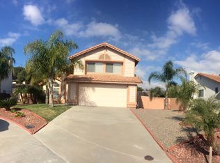 1743 Cameo Dr, Vista, CA 92083