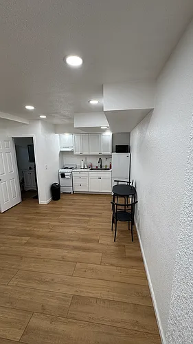 1315 Dolores Ln #STUDIO Photo 1 1315 Dolores Ln #STUDIO Photo 1