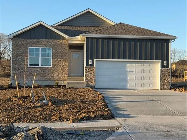 7700 NE 107th Ter, Kansas City, MO 64157