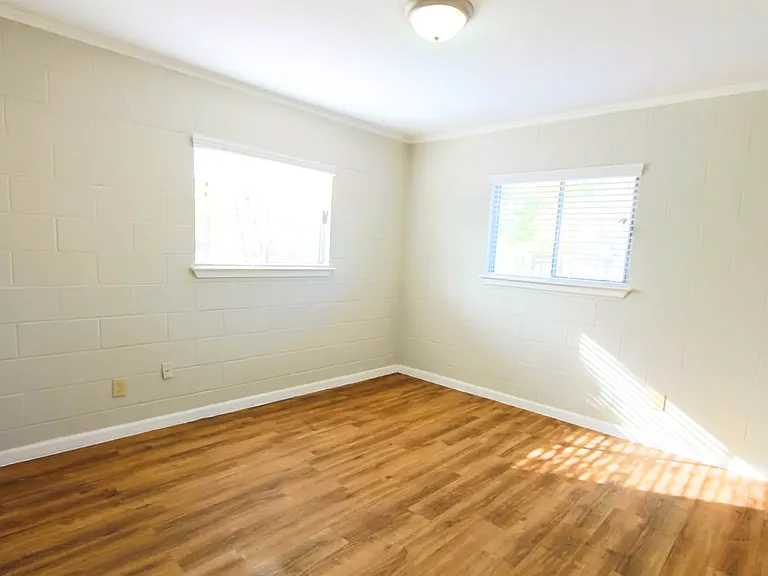 1308 E Main St #A — Photo 8