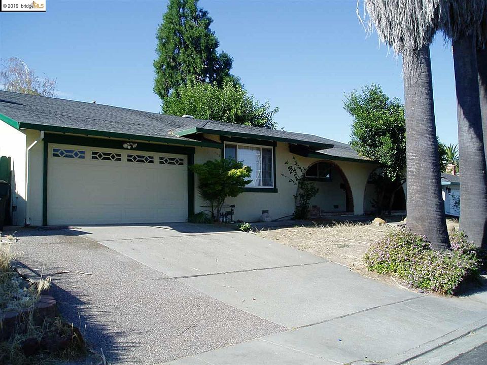 1st image of 228 Boulder Dr