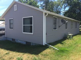 110 E Canfield St, Coleridge, NE 68727