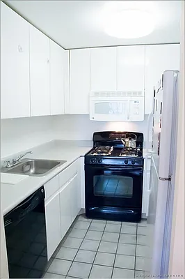 Sold by Bank Neary | media 7