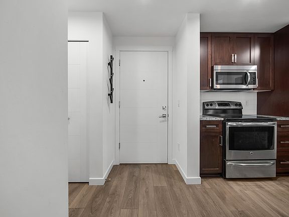 3rd image of 2238 Whatcom Rd #204