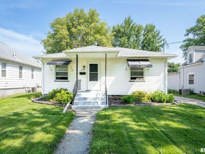 415 E Palace Row, Geneseo, IL, 61254