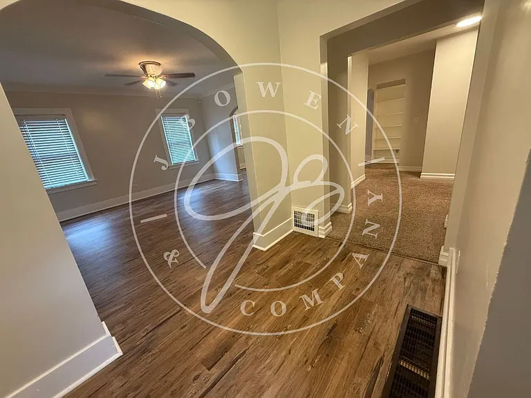 3223 Inverness Ave — Photo 12