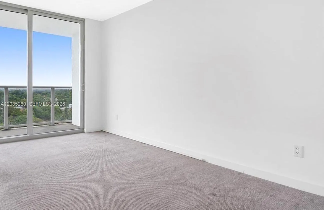 4250 Biscayne Boulevard C — Photo 4