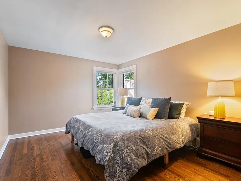 6957 N Caldwell Ave — Photo 10