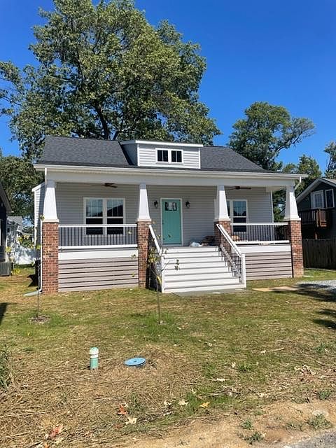 1st image of 119 Dandridge Ln