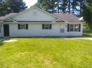 812 3rd Ave #B, Smithfield, NC 27577