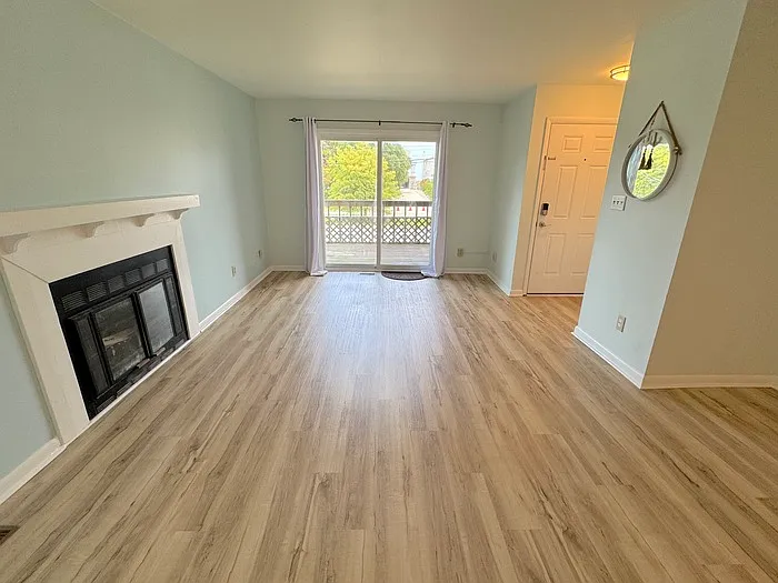 741 W Ocean View Ave #B — Photo 5