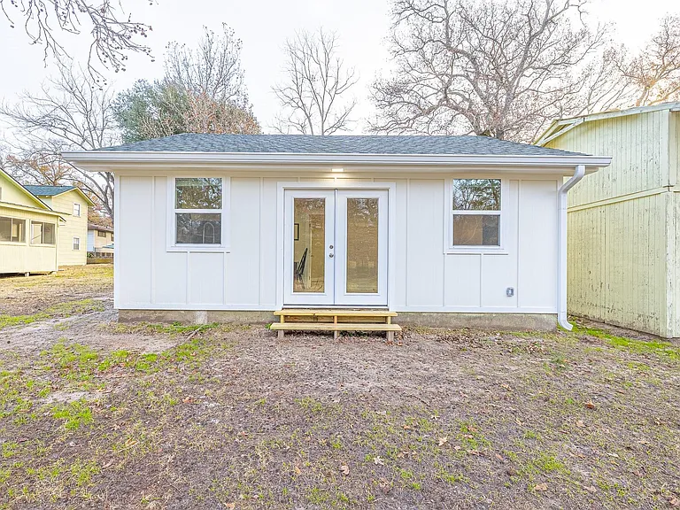 1029 Fish Hatchery Rd #B — Photo 22