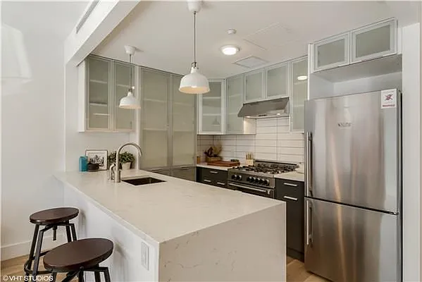 Sold by KeyWorthy | media 9