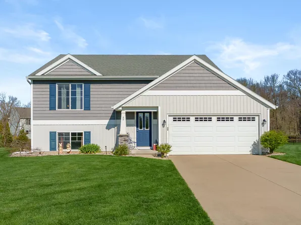 25 Winchester Ct, Shelbyville, MI 49344