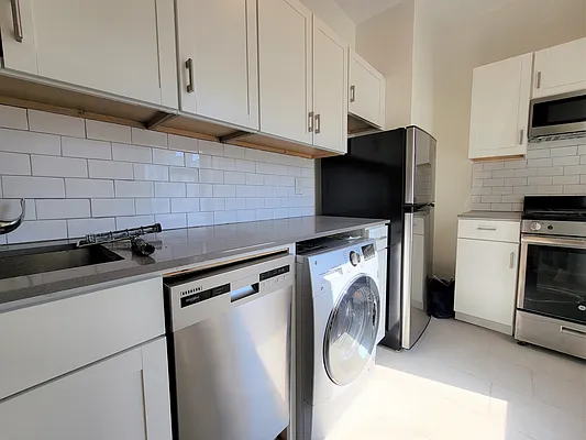 Rented by Living New York | media 16