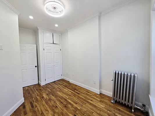 Rented by Voro Purple LLC | media 29