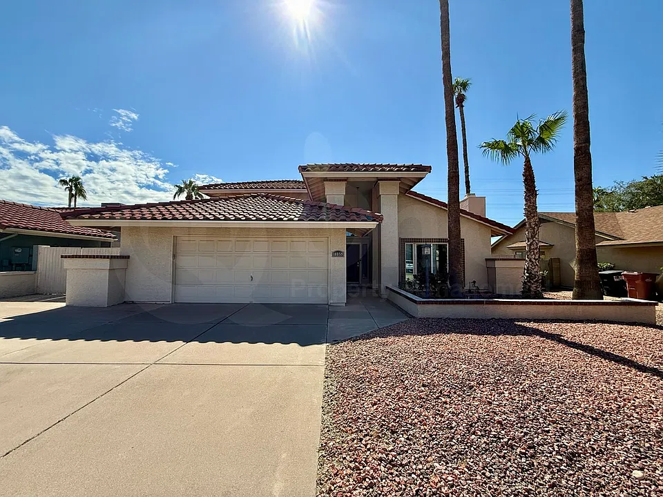 10859 E Becker Ln