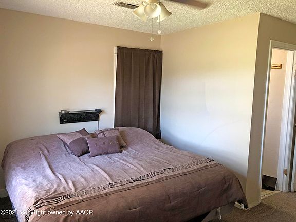 4th image of 1719 2nd Ave