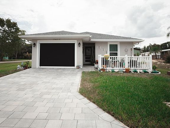 2nd image of 7077 Tamarind Way