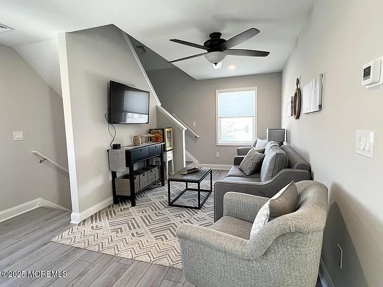 112 Albacore Dr — Photo 22