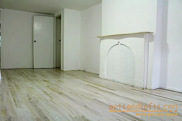 Rented by aptsandlofts.com | media 41