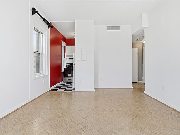 5th image of 1851 Columbia Rd NW APT 309