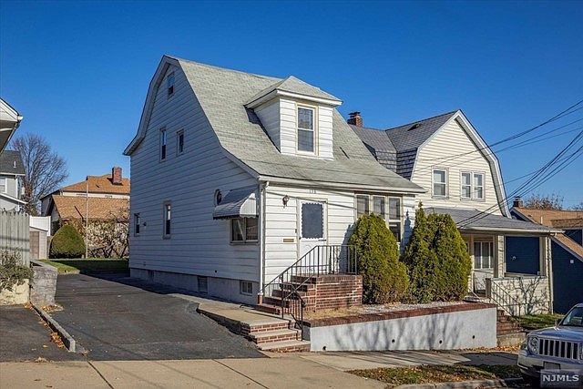 138 Christie Ave Clifton NJ 07011 Zillow