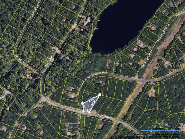 416 Hummingbird Ct, Bushkill, PA 18324