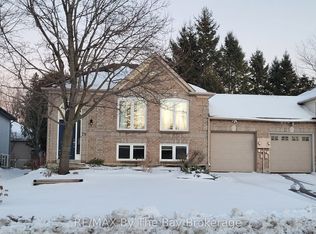 79 Fernbrook Dr, Wasaga Beach, ON L9Z1G5