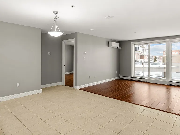235 Baker Dr — Photo 2