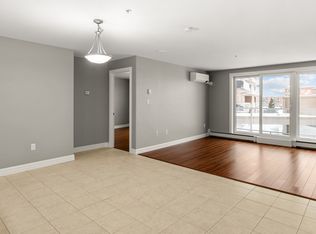 235 Baker Dr, Halifax, NS B2W 0K4